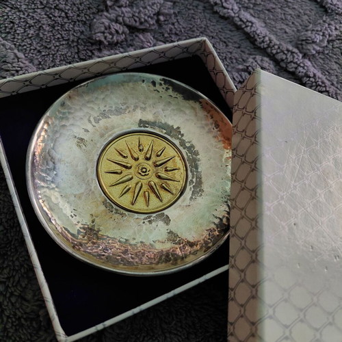 Silver collection plate like new with Vergina Sun
