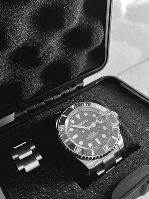 Seiko mod automatic wristwatch, 40mm, ceramic bezel, sapphire crystal