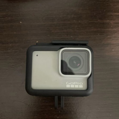 GoPro Hero7 White camera like new