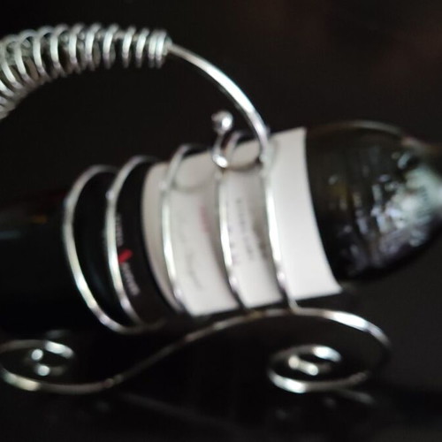 Wine serving holder like new
