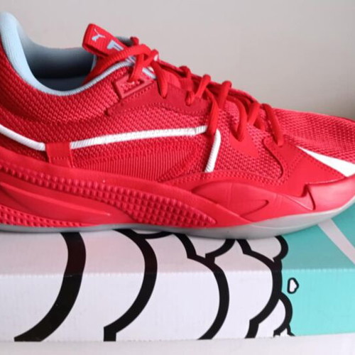 Puma Basketball 44J Cole athletic shoes like new, red