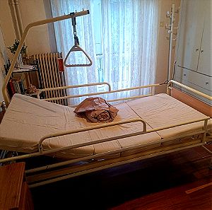 Αναπηρικό κρεβάτι με υπόστρωμα αέρος (που φουσκώνει με ηλεκτρική τρόμπα)