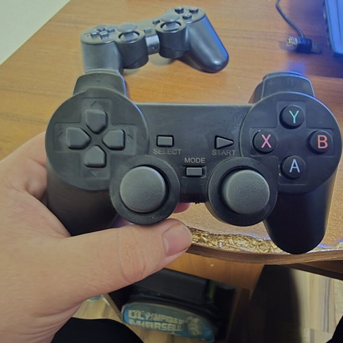 Old Game Emulator HDMI Adapter with 2.4G Wireless Controller Gamepad