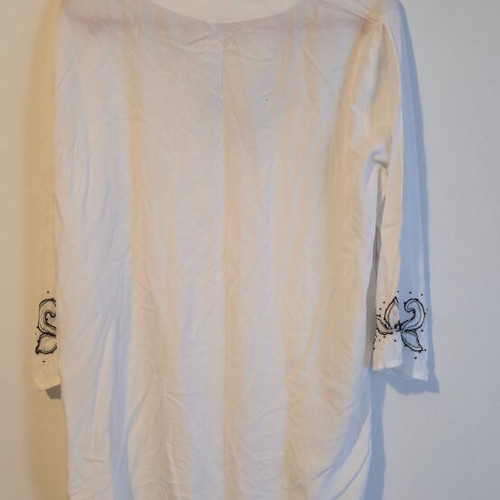 White women's tunic with embroidery and beads boho size L like new