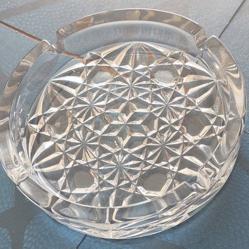 Crystal ashtrays like new, set of 2 pieces