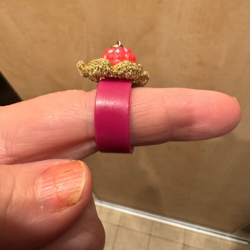 Handmade ring like new, pink and gold