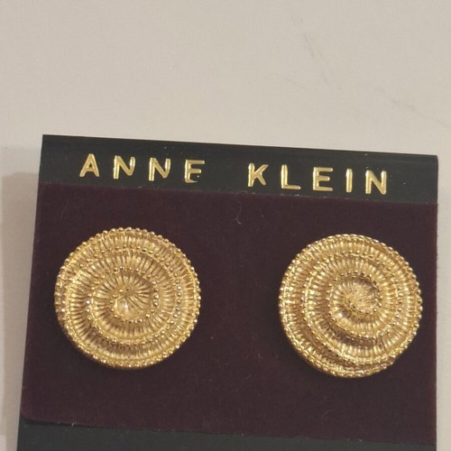 Vintage Anne Klein women's earrings round with spiral design gold finish new