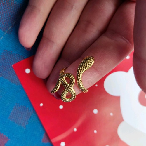 Snake ring adjustable size gold color new