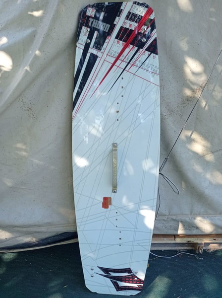 Kiteboard Naish thorn
