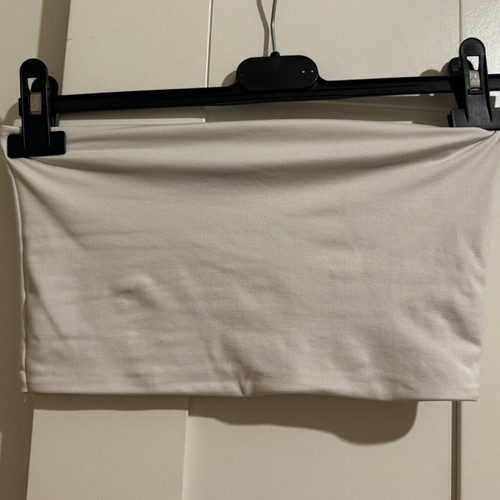 Stradivarius crop top white size S like new