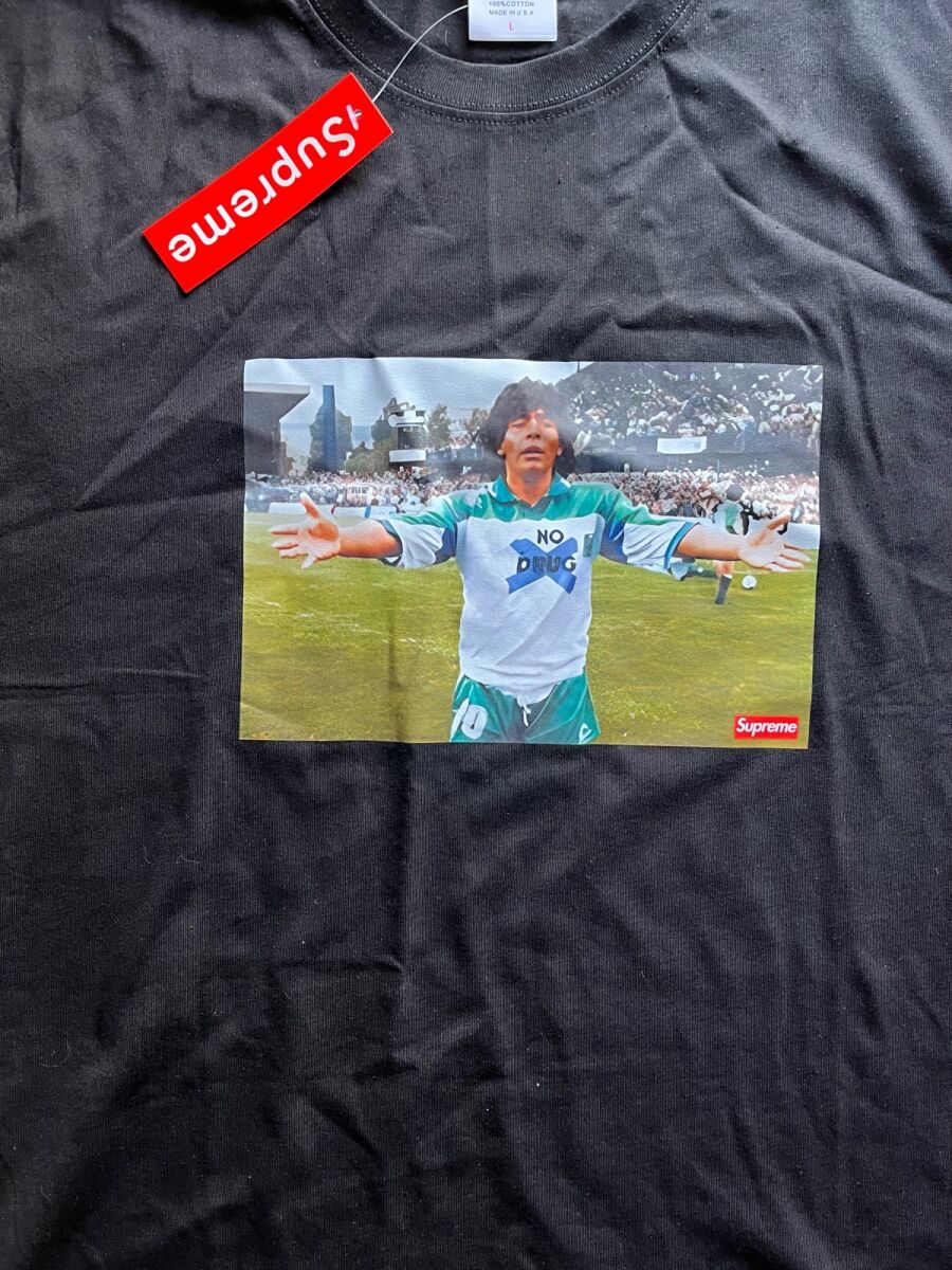 Supreme Diego Maradona T-Shirt - € 35,00 - Vendora.gr