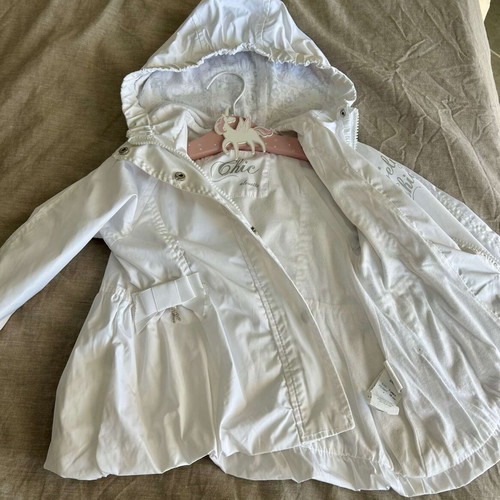 Alouette waterproof jacket for girls size 3 years, like new, white