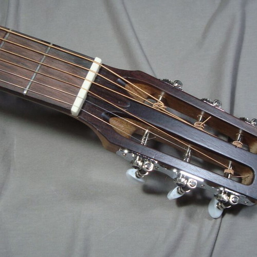 Acoustic folk guitar new with spruce top and rosewood body