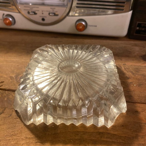 Glass ashtray used with unique shape