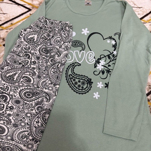 Pajama set Medium new, white and green