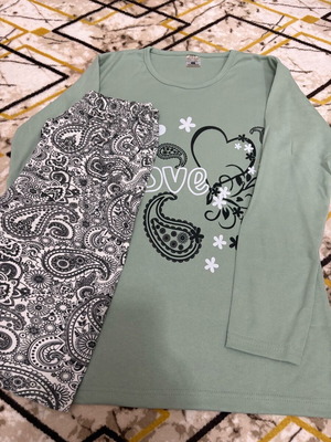Pajama set Medium new, white and green