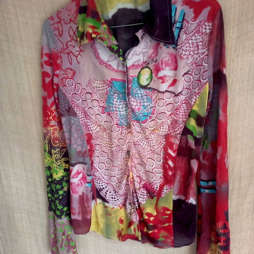 Creola 90s y2k blouse colorful, like new, size 42