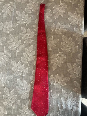 Bvlgari silk tie with red and white dots like new