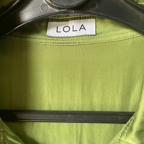 Lola silk blouse like new, light green, size M