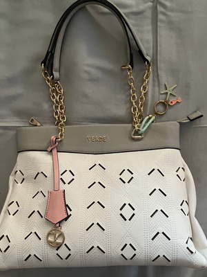 Verde shoulder bag white-gray with gold chain like new
