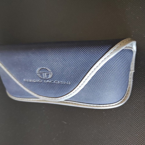 Sergio Tacchini glasses case used, blue with silver details