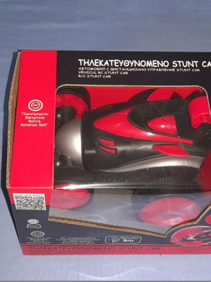 Remote Control Stunt Car new, 360-degree rotation, lights
