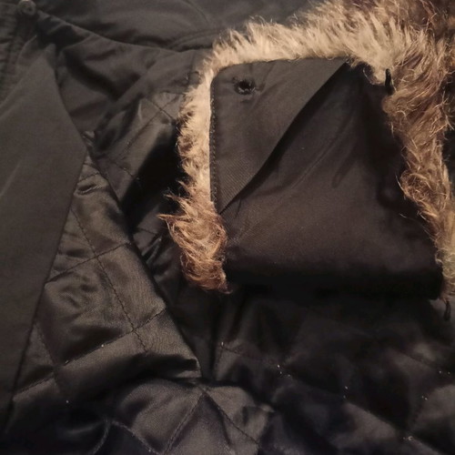 GAP women's jacket used, large, with detachable fur collar