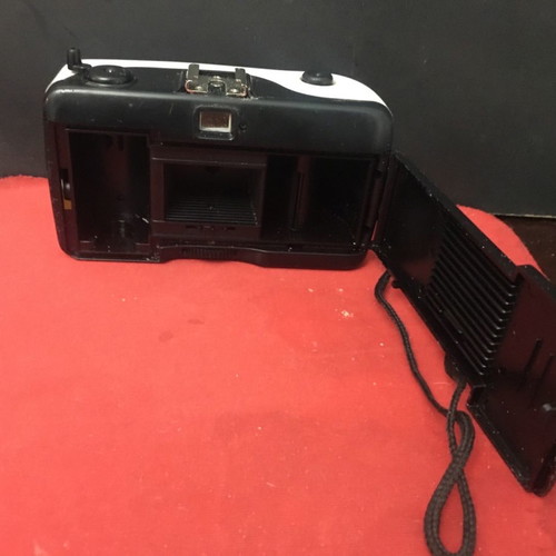 Junior FAGE 1990 analog camera used