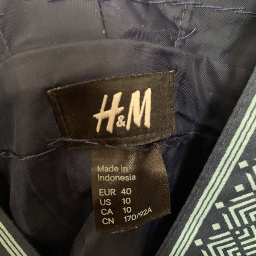H&M dress size 40 EUR like new, colorful