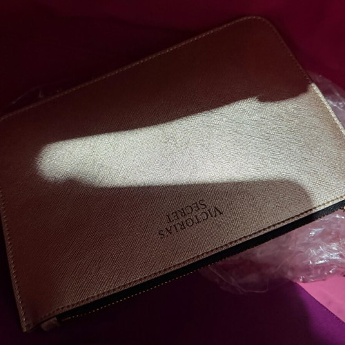 Victoria's Secret shoulder bag like new, saffiano leather, pink and purple