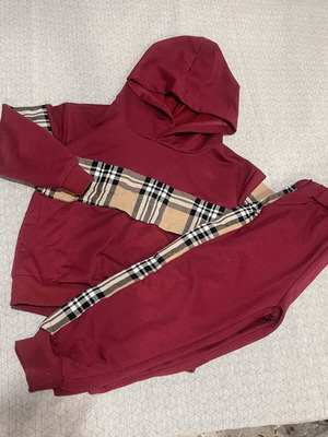 Burberry kids' tracksuit, age 4-5, height 110 cm