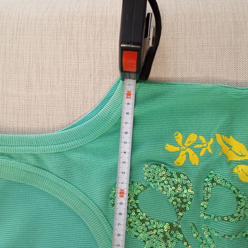 Sleeveless T-shirt used, size M, green and yellow