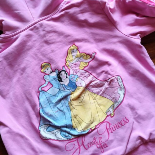Set of cotelé pants and two Disney jackets like new