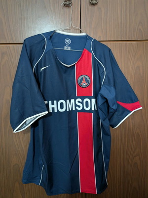Paris Saint Germain PSG 2004-05 football jersey like new, authentic Nike