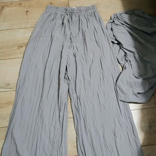 Zara set like new, blouse and pants, gray