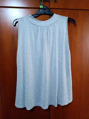 Women's sleeveless blouse XL grey silver like new