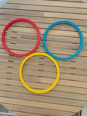 Lovevery Activity Hoops set of 3 pieces new