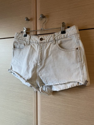 Stradivarius Super Light Jean Denim Τσιν Σορτς μέγεθος L σαν καινούργιο, μπλε τιρκουάζ