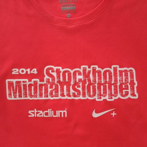 Nike Dri-FIT Stockholm Race T-Shirt M used, red and pink