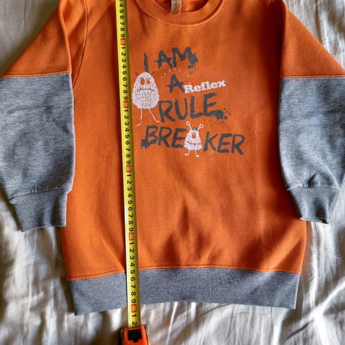 Reflex orange sweatshirt for 5-6 years like new