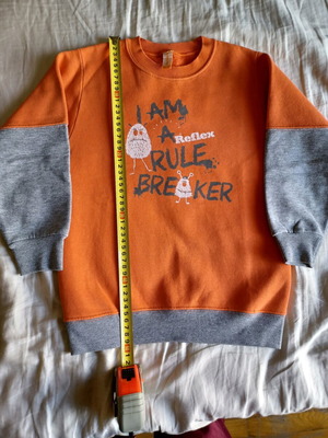 Reflex orange sweatshirt for 5-6 years like new