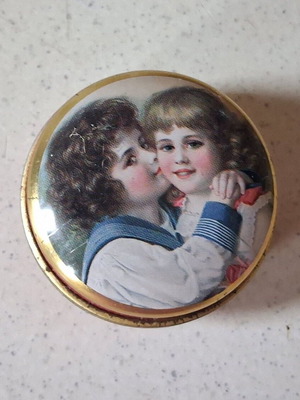 Μεταλλικό κουτάκι Avon vintage μεταχειρισμένο, σειρά Tasha 1979