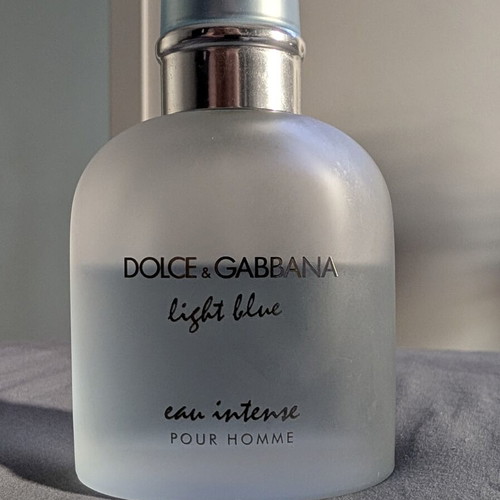 Dolce & Gabbana Light Blue Eau Intense Pour Homme 100ml used with Maison Alhambra Daring Blue gift