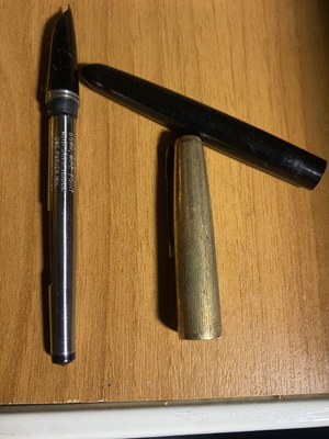 Parker Ink 51 USA στυλό μεταχειρισμένο, λεπτή μύτη 14K, θέλει συντήρηση