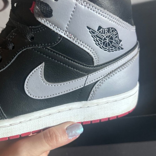 Nike Air Jordan 1 Mid Bred Shadow sneakers like new, size 42