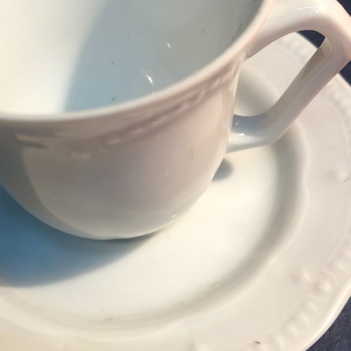 Antique Château Valmont coffee set 12 pcs like new, white embossed porcelain