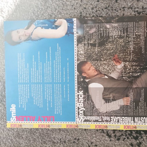 Afisorama Lyrics Pack like new, 3 double-sided pages