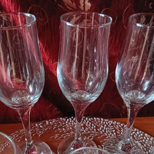Set of glasses for liqueur and cognac 6 pieces with glass tray like new