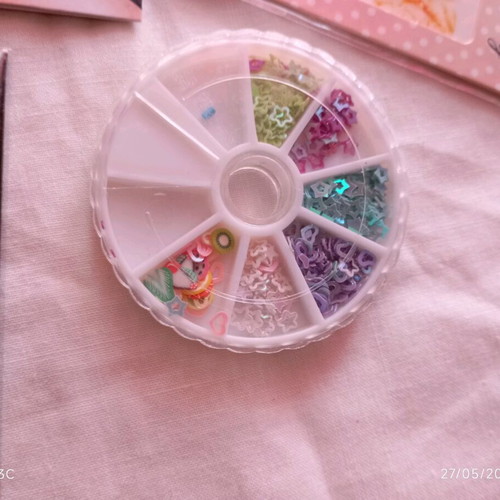 Nail accessories set like new