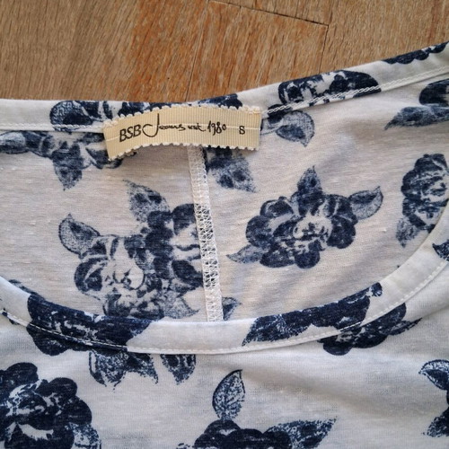 BSB blouse used, small size, white blue